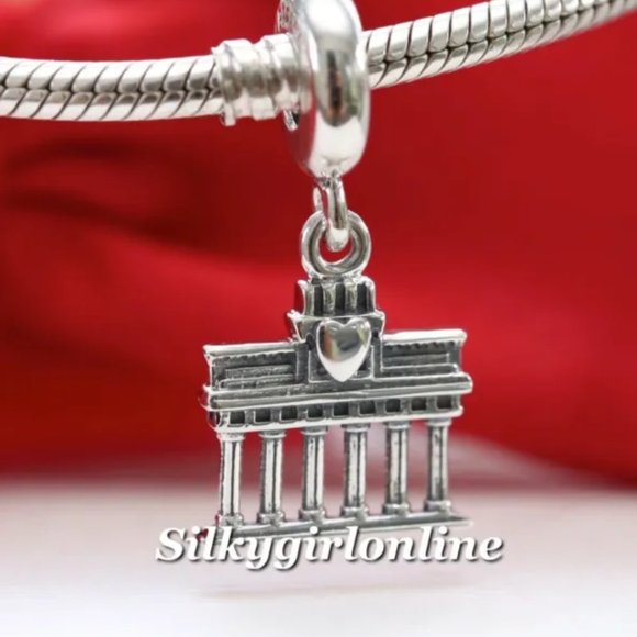 PANDORA Berlin Brandenburg Gate Charm 791081 - Picture 1 of 1